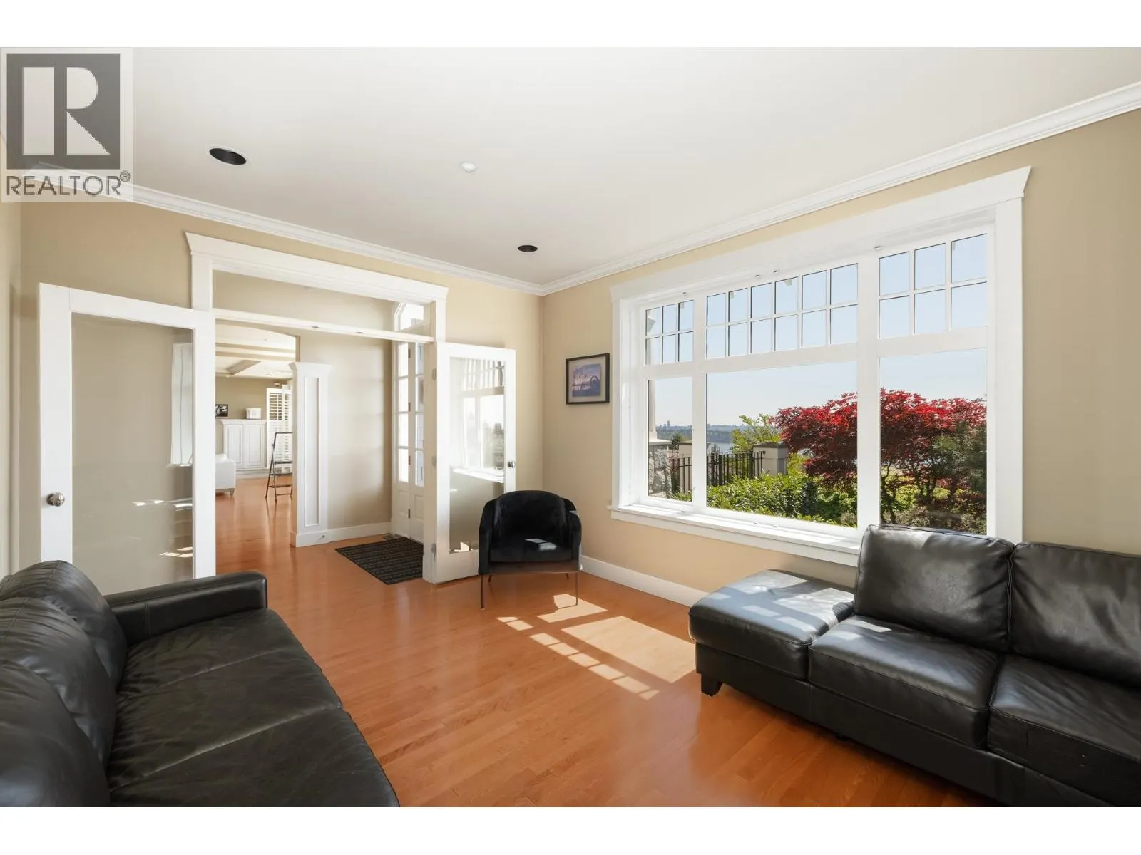 2353 ORCHARD LANE