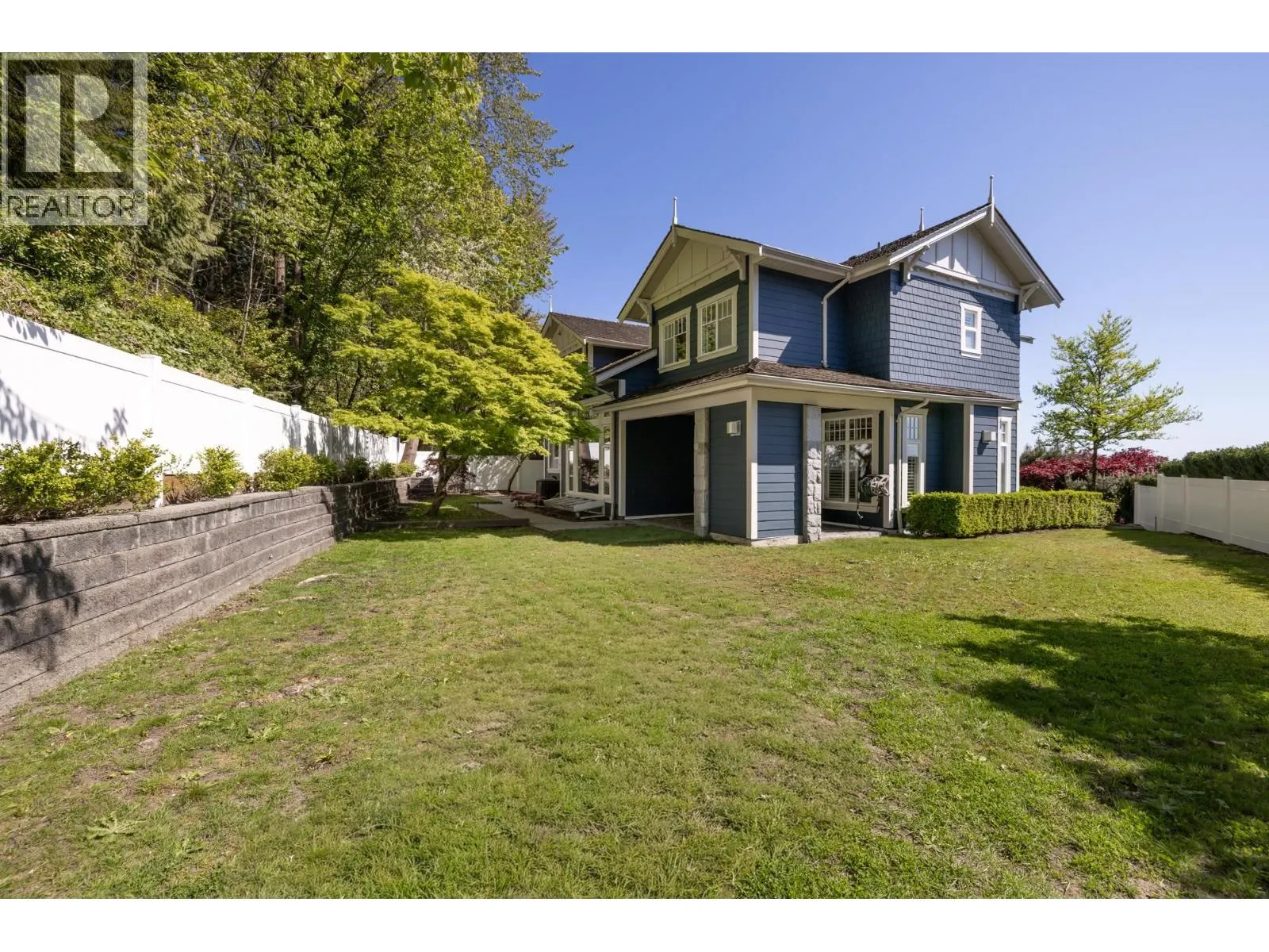 2353 ORCHARD LANE