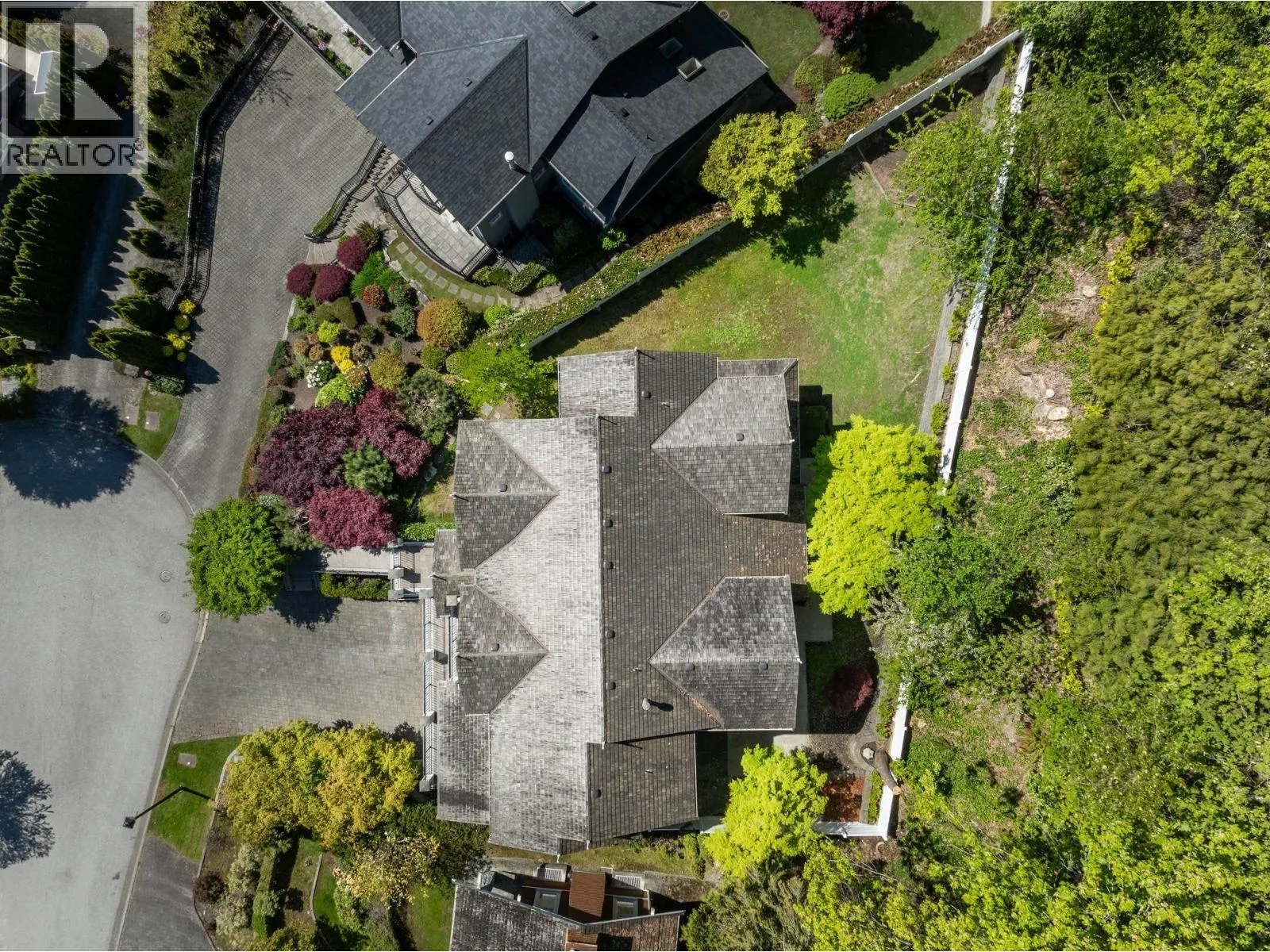 2353 ORCHARD LANE