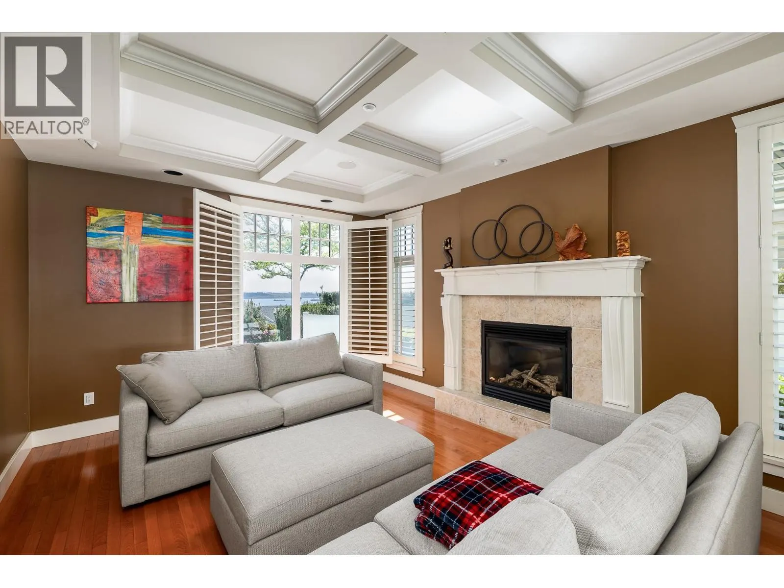 2353 ORCHARD LANE