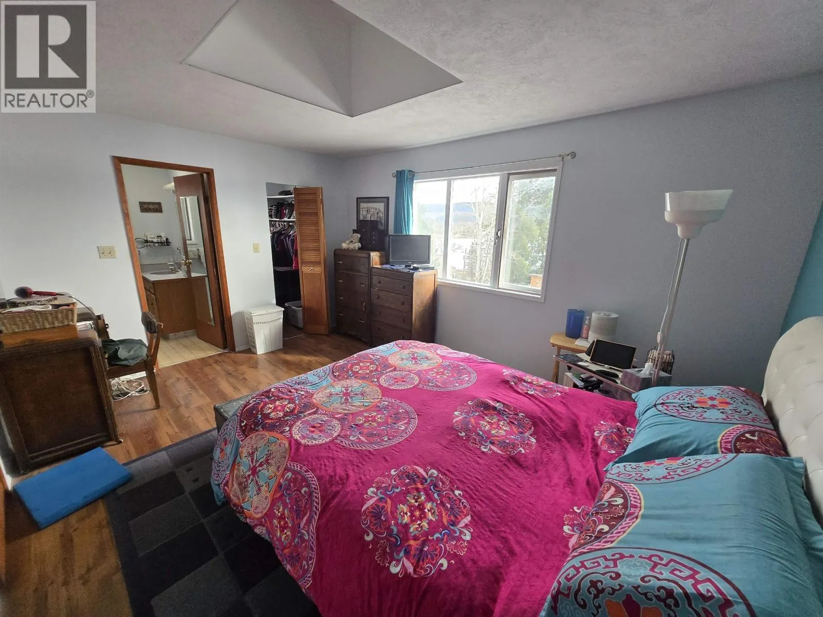1812 MARBLE STREET