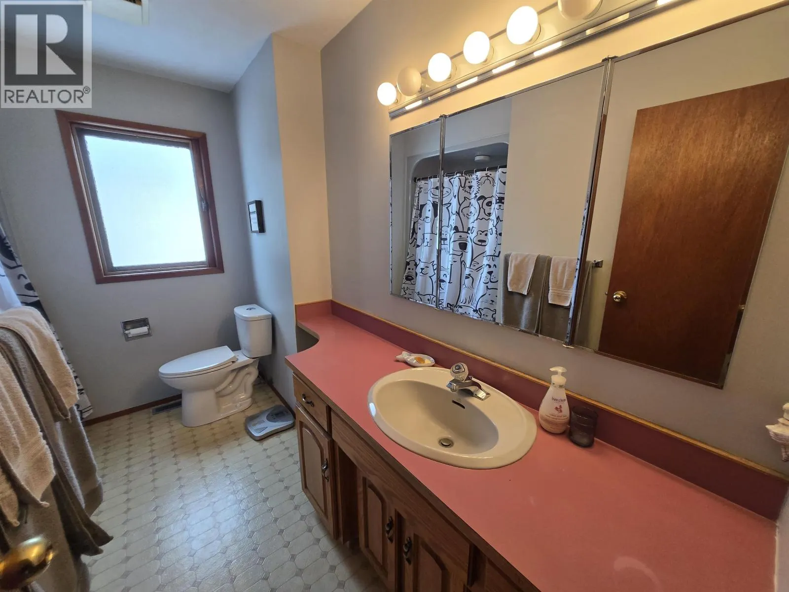 1812 MARBLE STREET