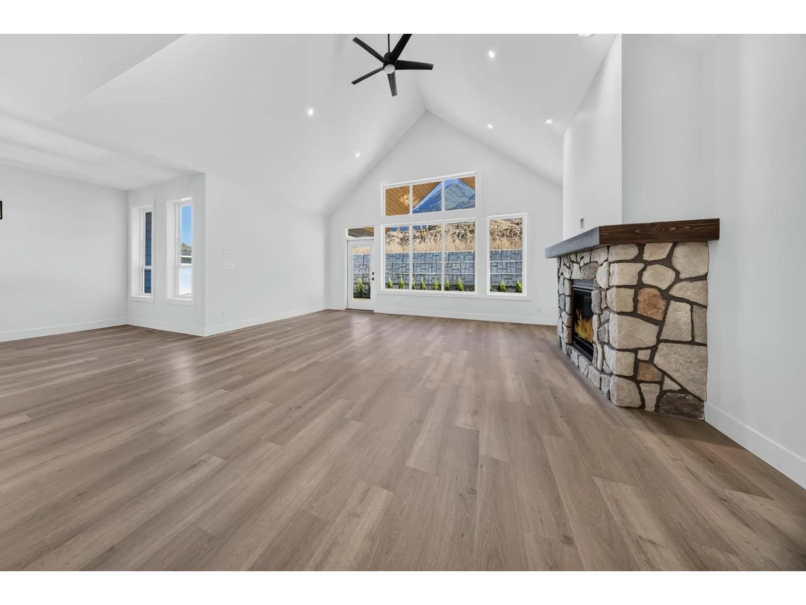10022 TRILLIUM WAY|Rosedale