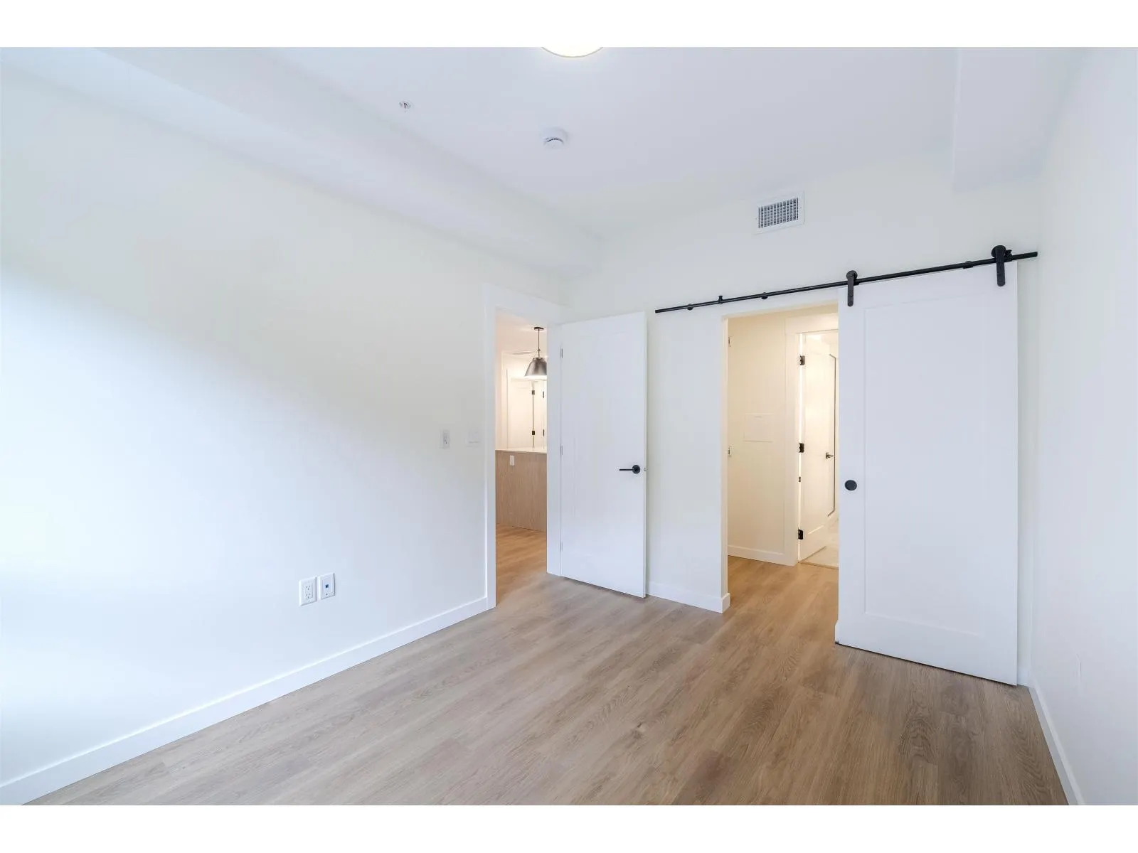 205 27249 ALDERGROVE TOWN CENTRE DRIVE