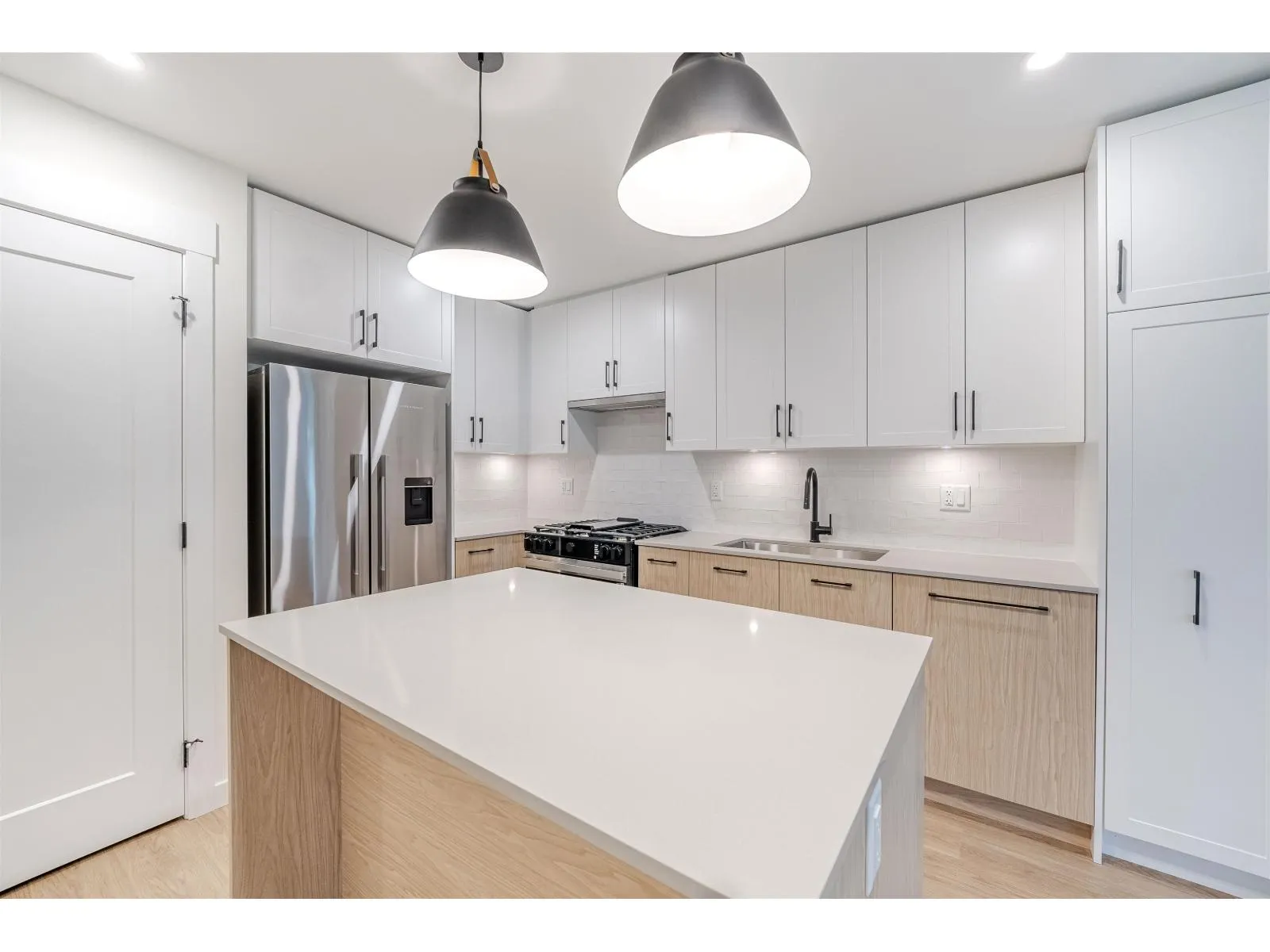 205 27249 ALDERGROVE TOWN CENTRE DRIVE