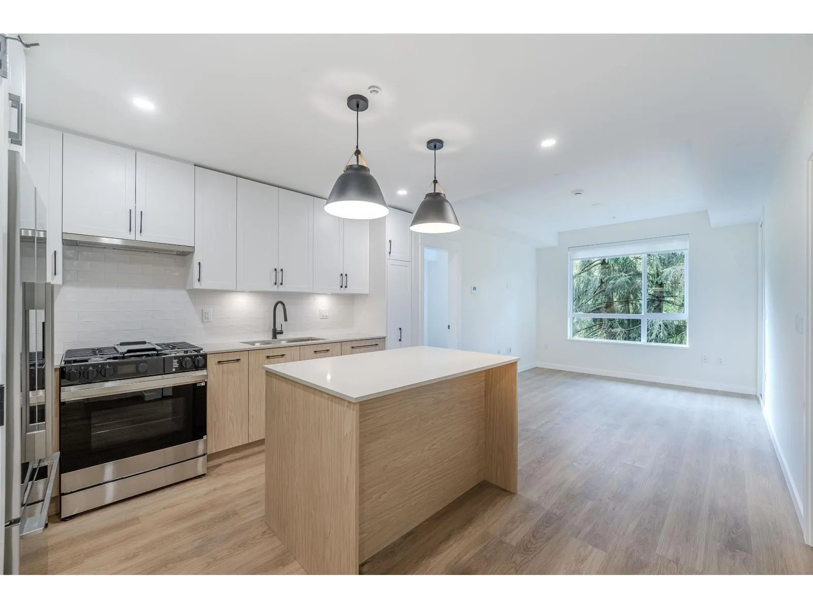 205 27249 ALDERGROVE TOWN CENTRE DRIVE