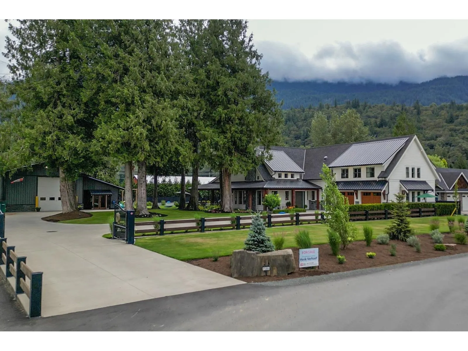 9586 MCMILLAN ROAD|Rosedale