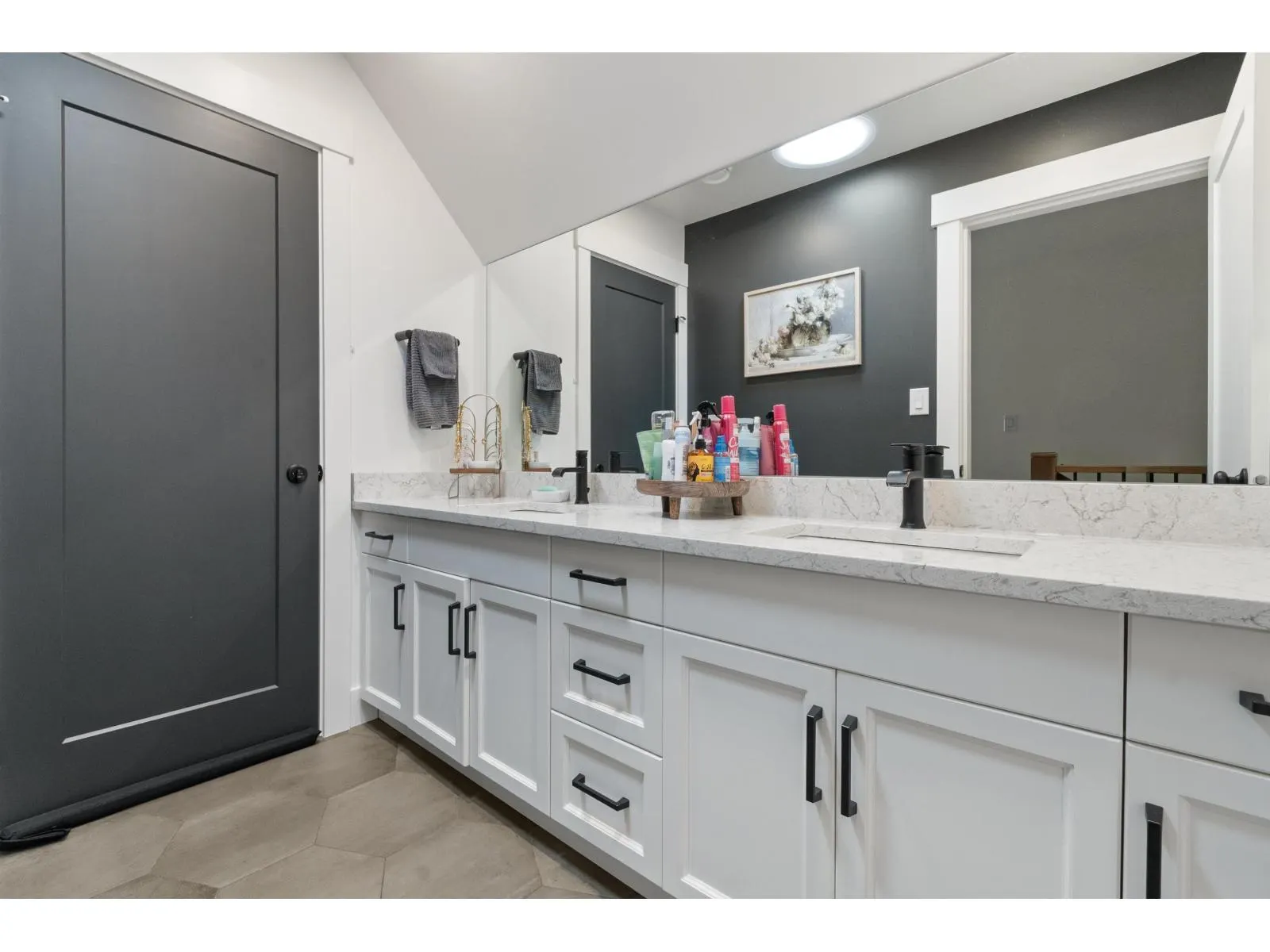 9586 MCMILLAN ROAD|Rosedale