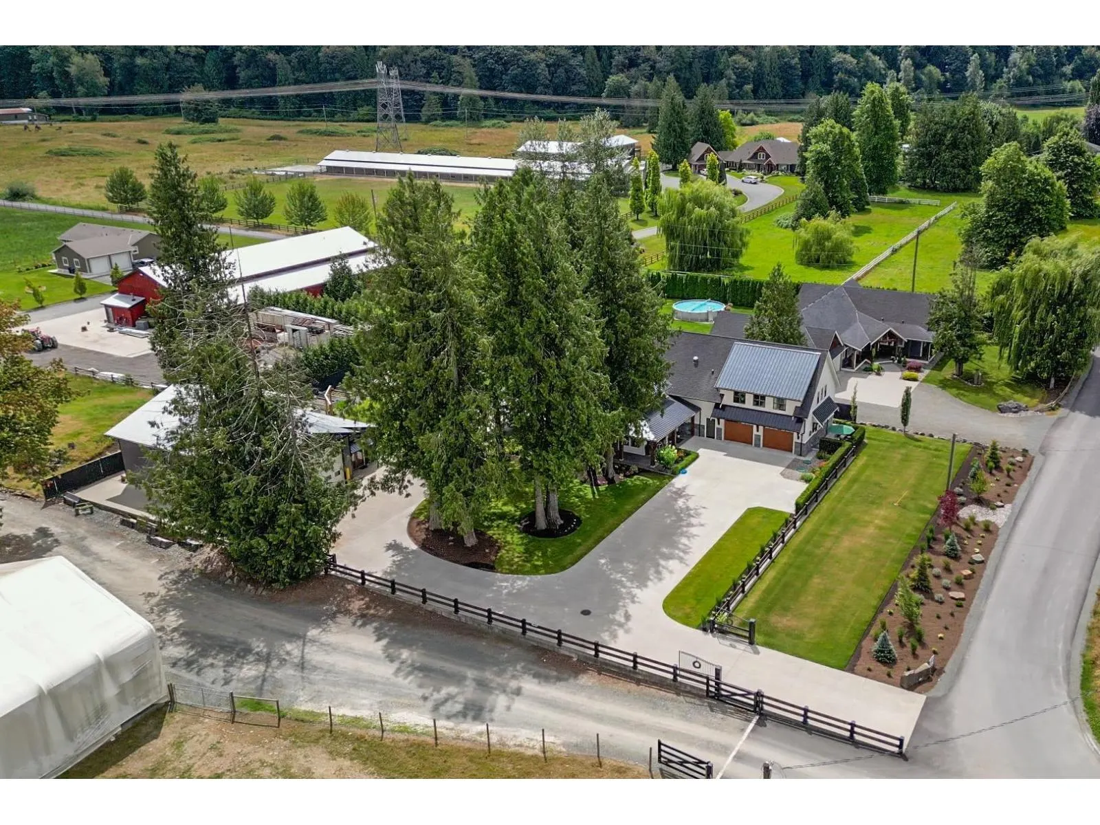 9586 MCMILLAN ROAD|Rosedale