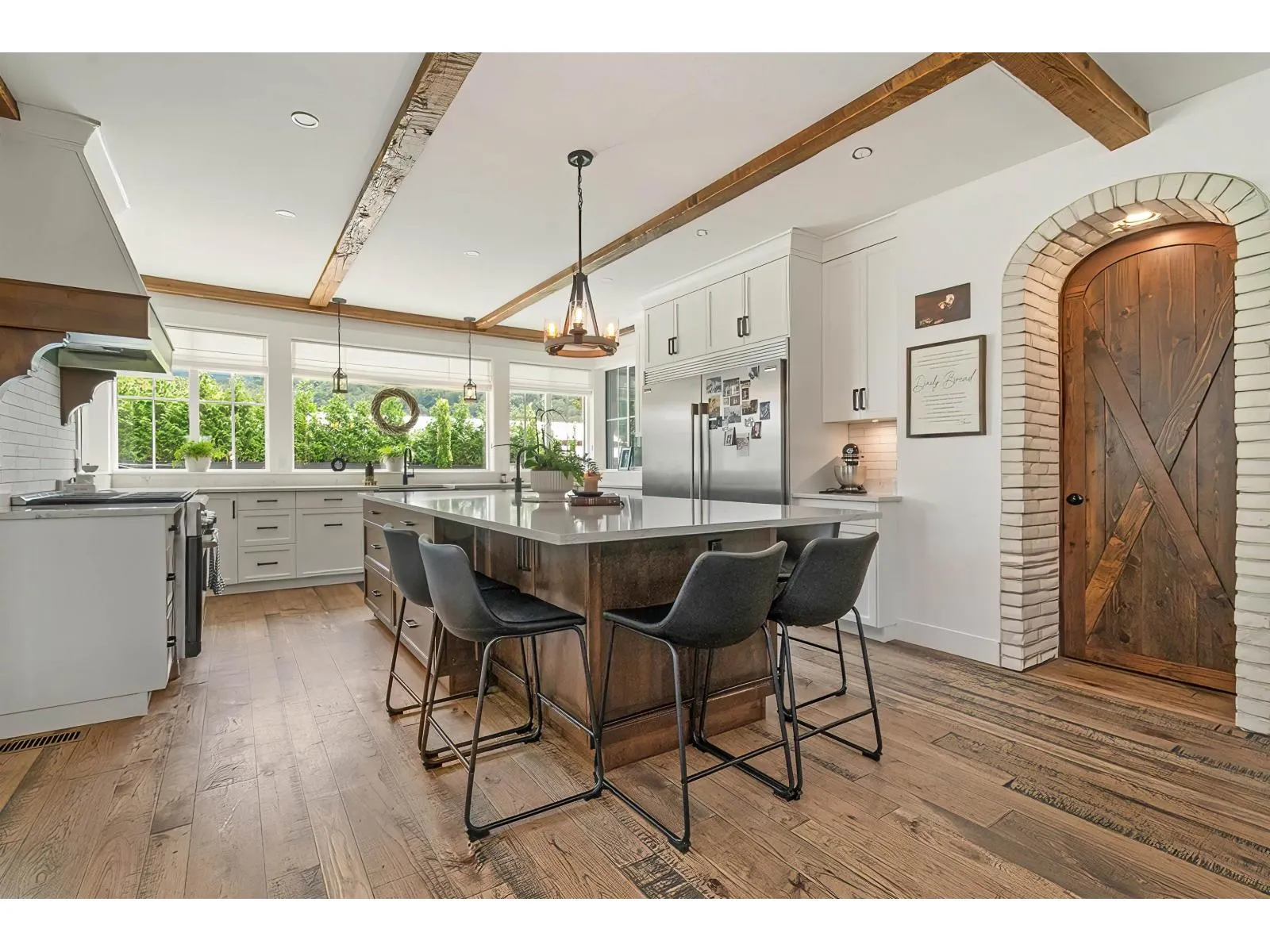 9586 MCMILLAN ROAD|Rosedale
