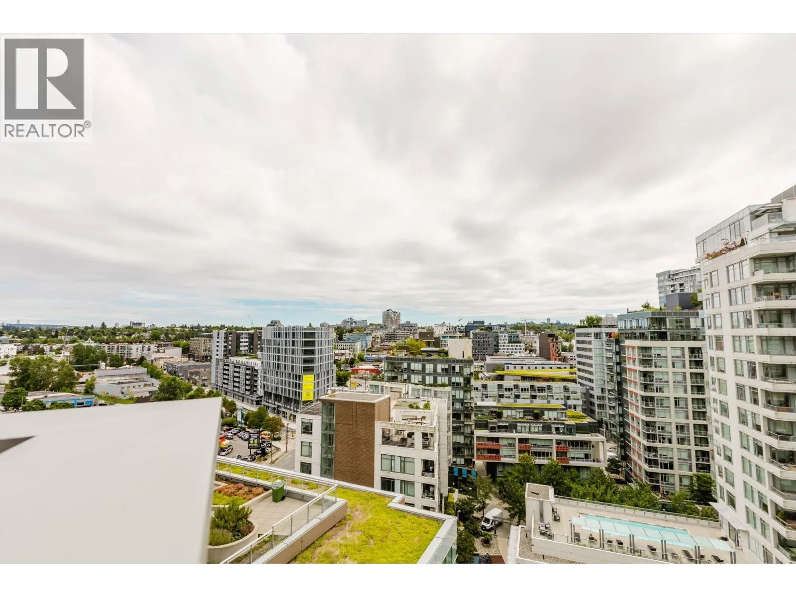 1821 1618 QUEBEC STREET