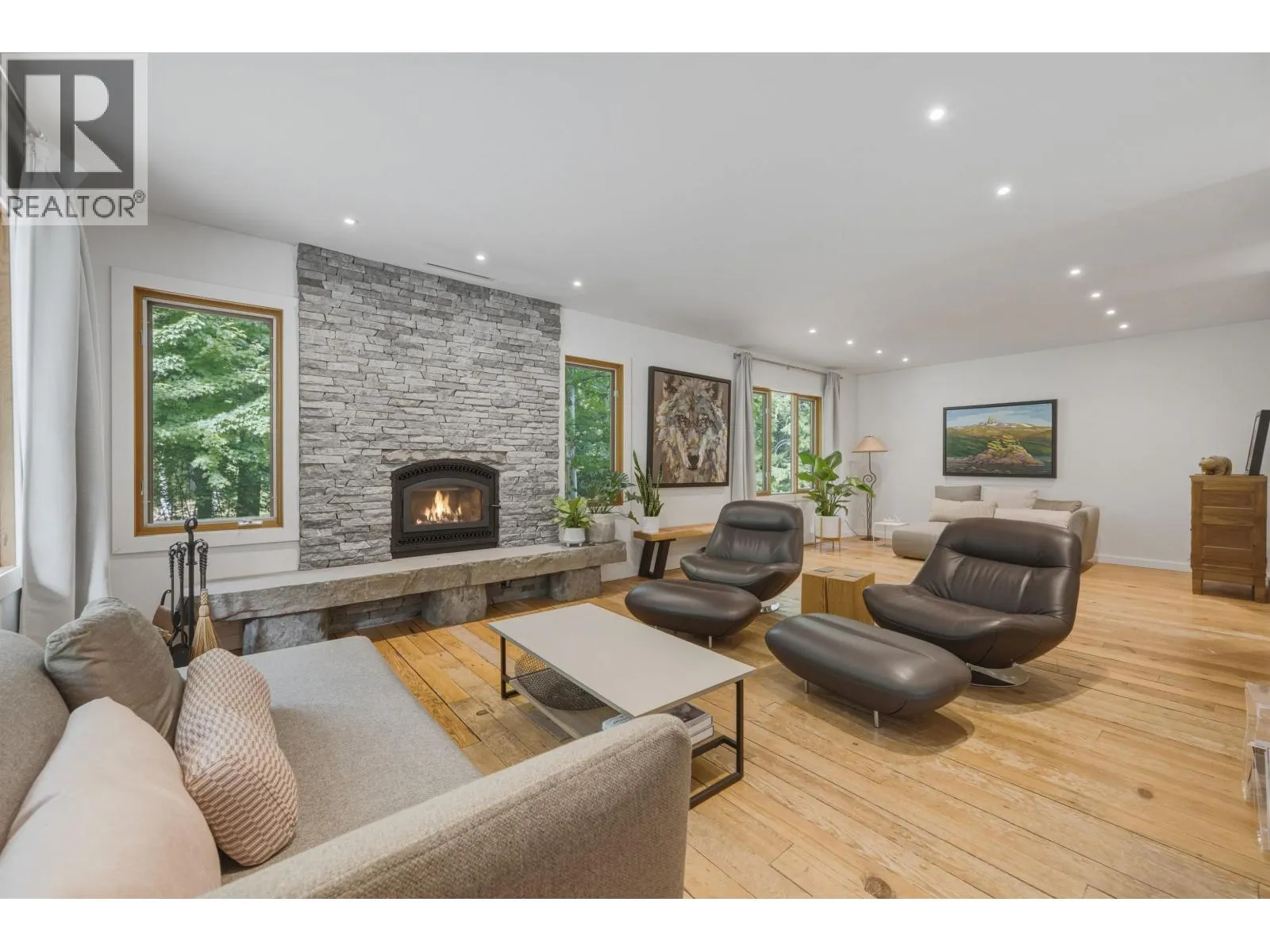 3 WALKERVILLE ESTATES