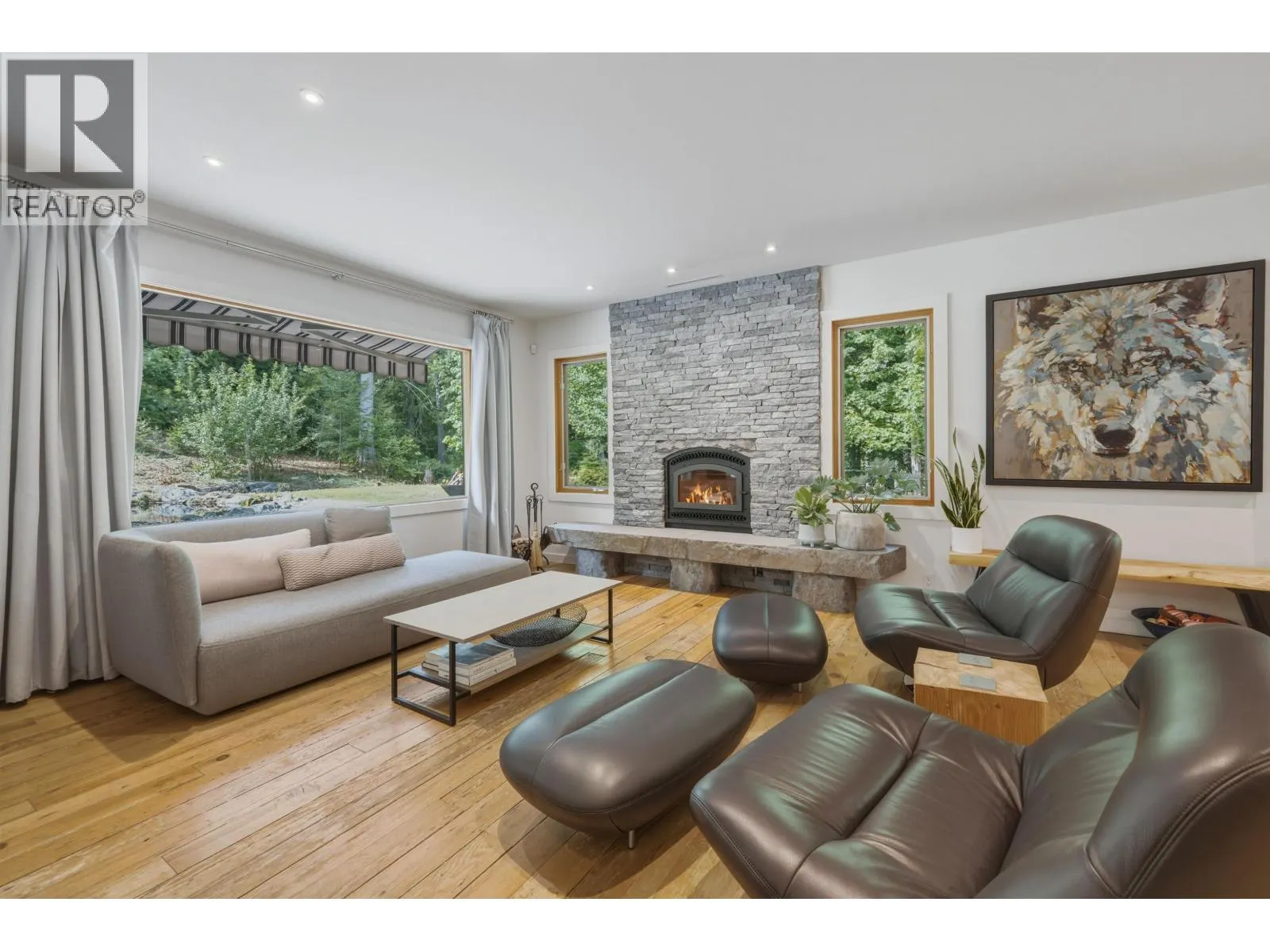3 WALKERVILLE ESTATES
