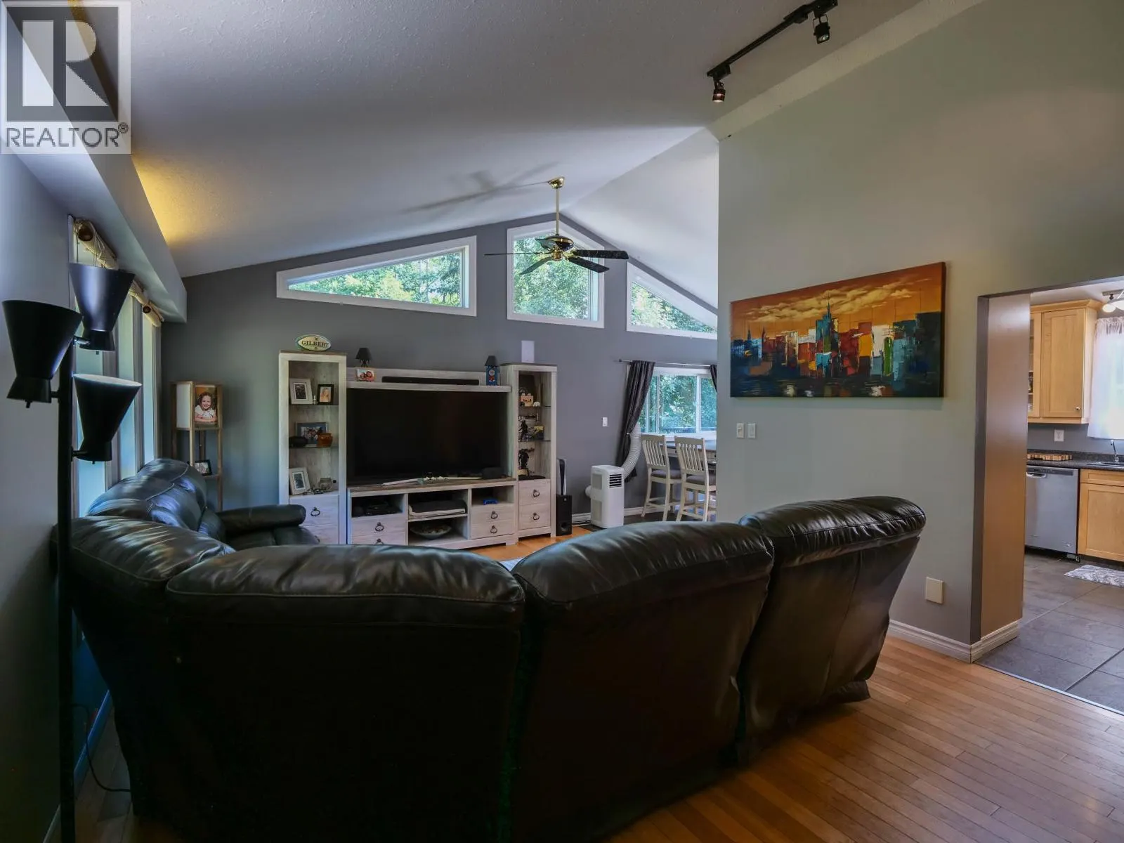 3482 KIRKHAM ROAD