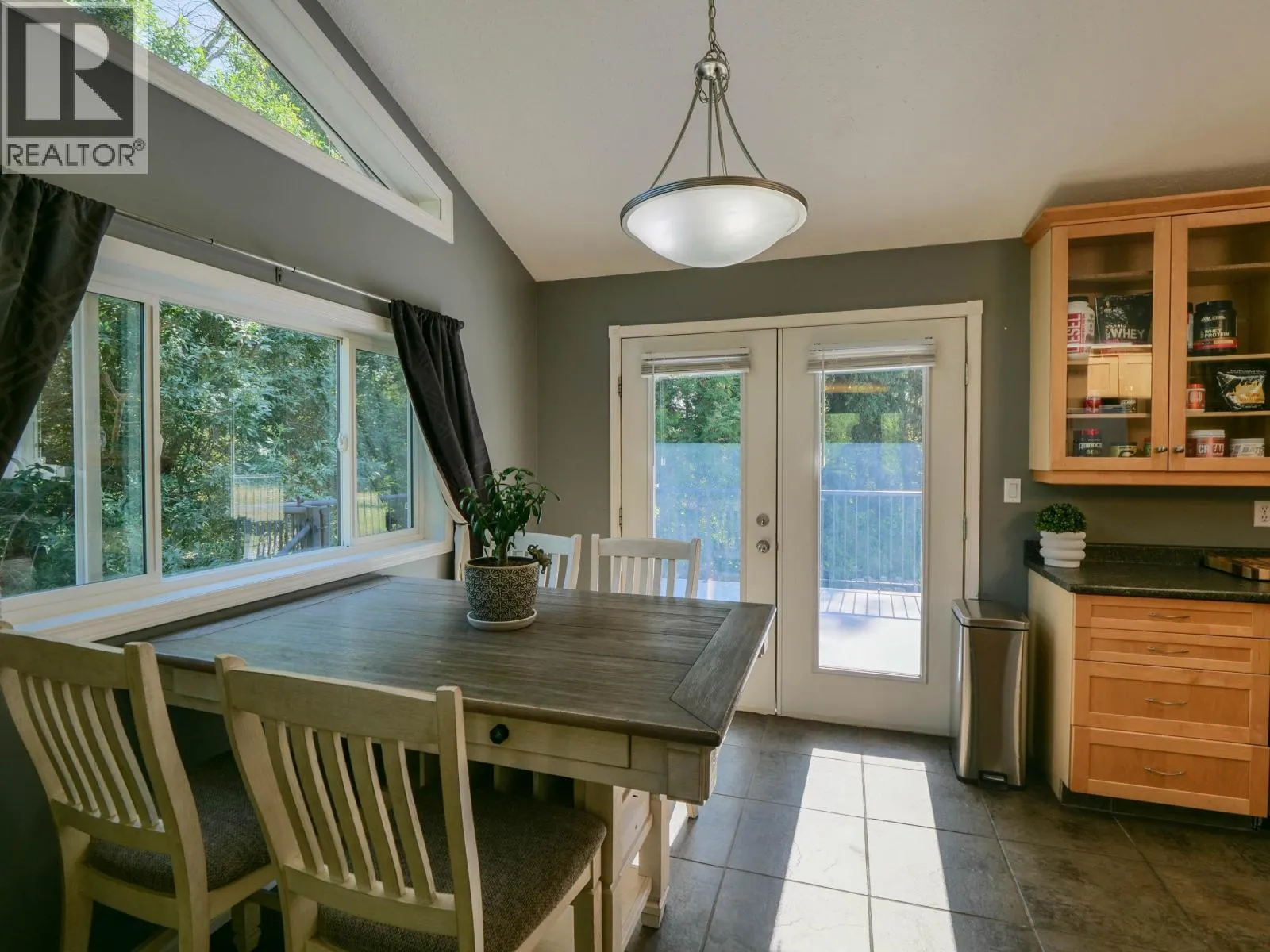 3482 KIRKHAM ROAD