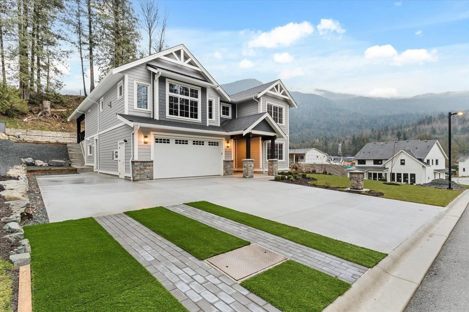 2 52845 LILAC LANE|Bridal Falls