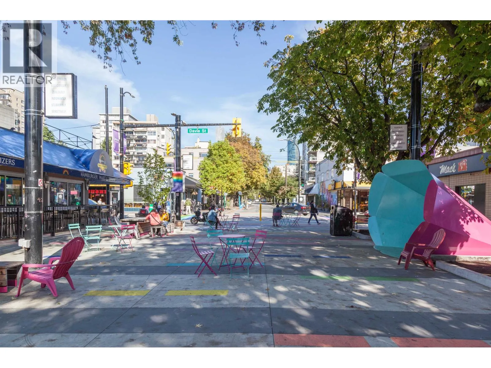 201 1150 BUTE STREET