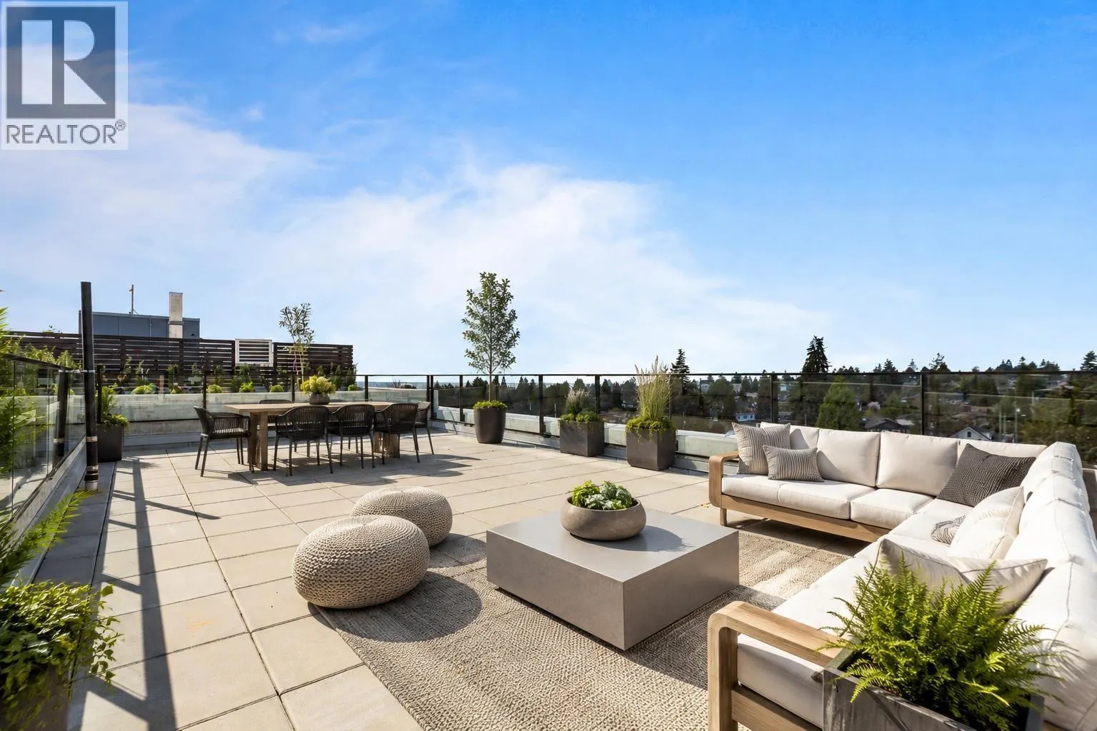 603 6859 CAMBIE STREET