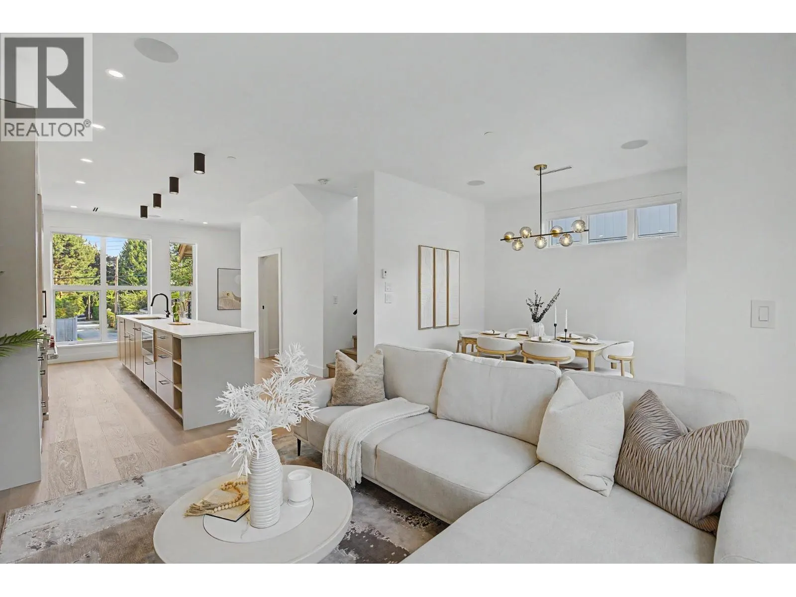 1485 W 52ND AVENUE