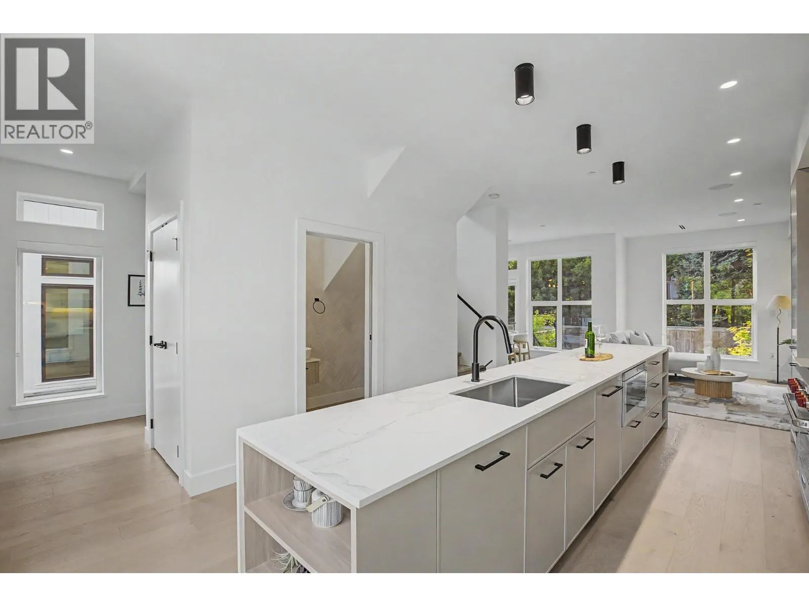 1483 W 52ND AVENUE