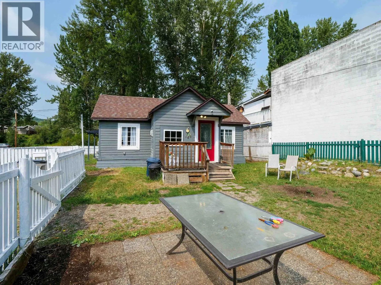 201 LEWIS DRIVE