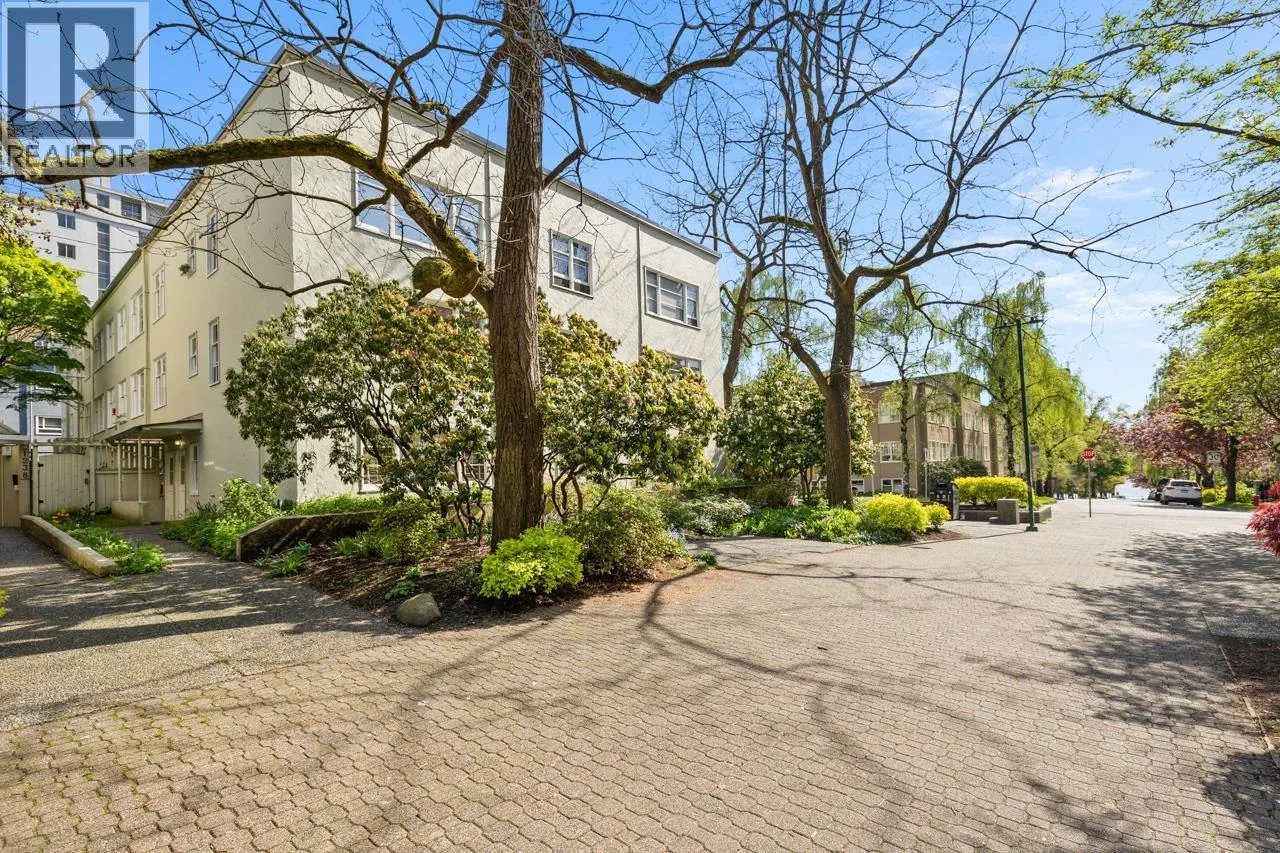 204 1565 BURNABY STREET