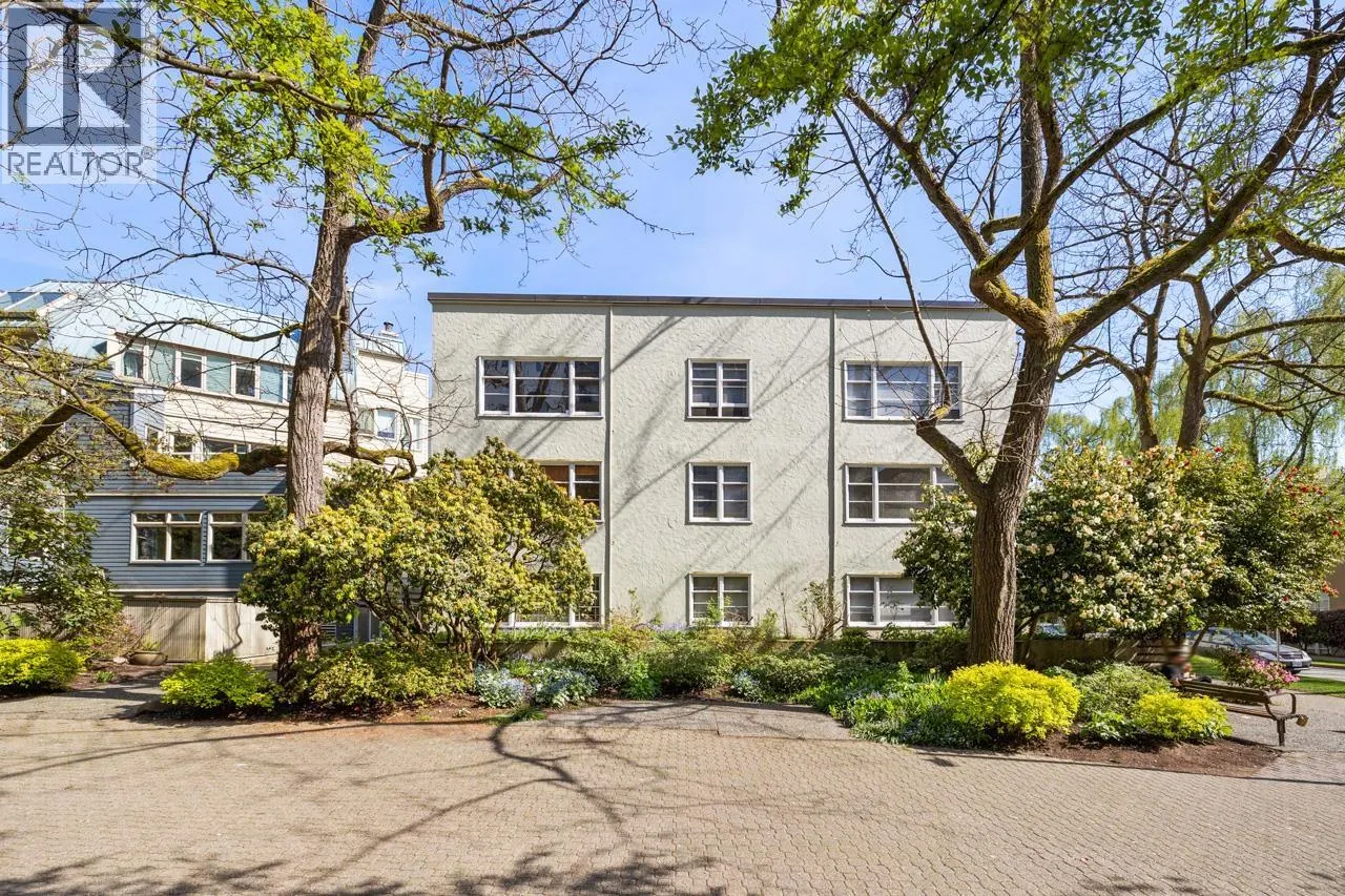 204 1565 BURNABY STREET