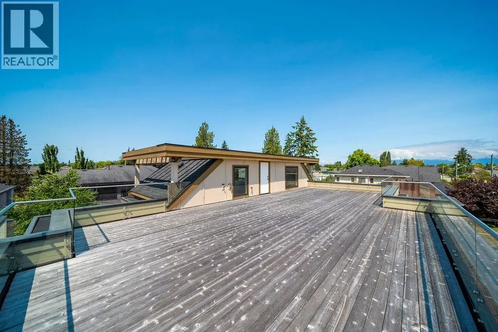 9571 DIAMOND ROAD
