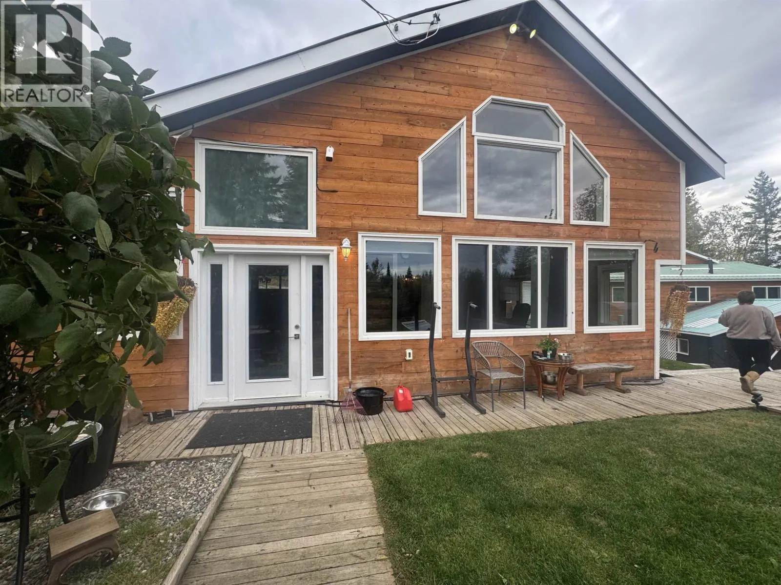 3168 COPELAND ROAD