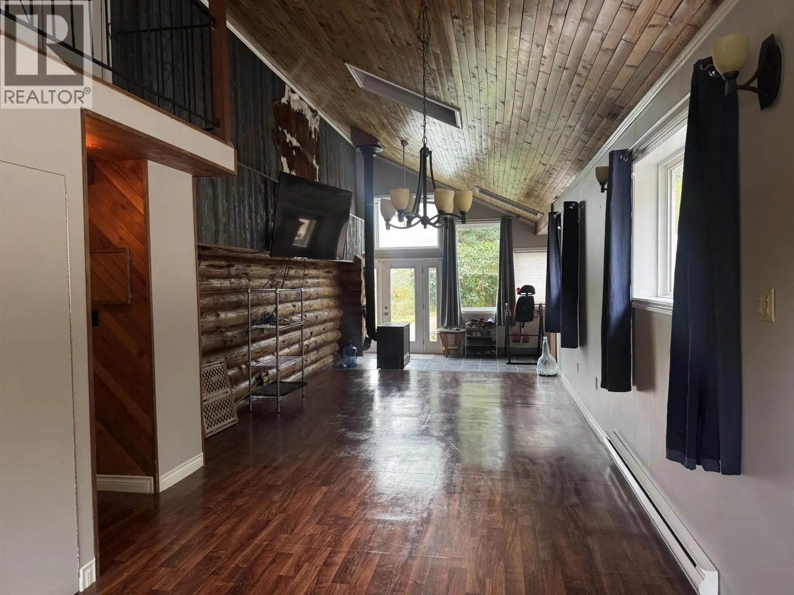 3168 COPELAND ROAD