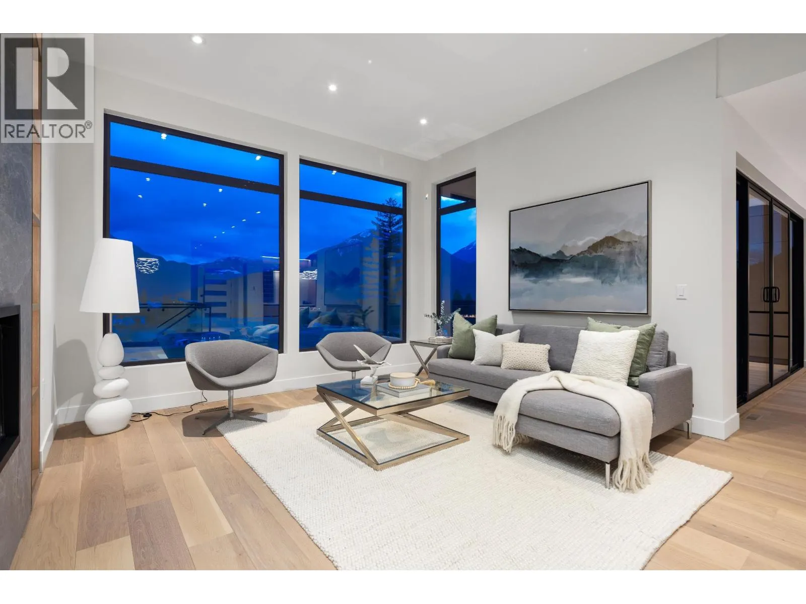 7683 CERULEAN DRIVE