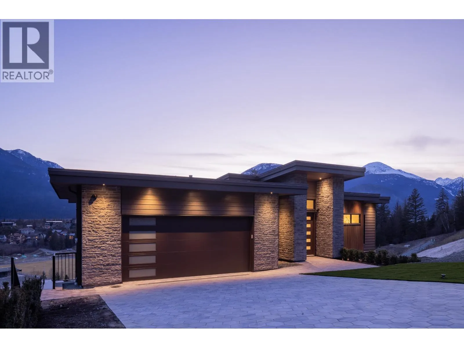 7683 CERULEAN DRIVE