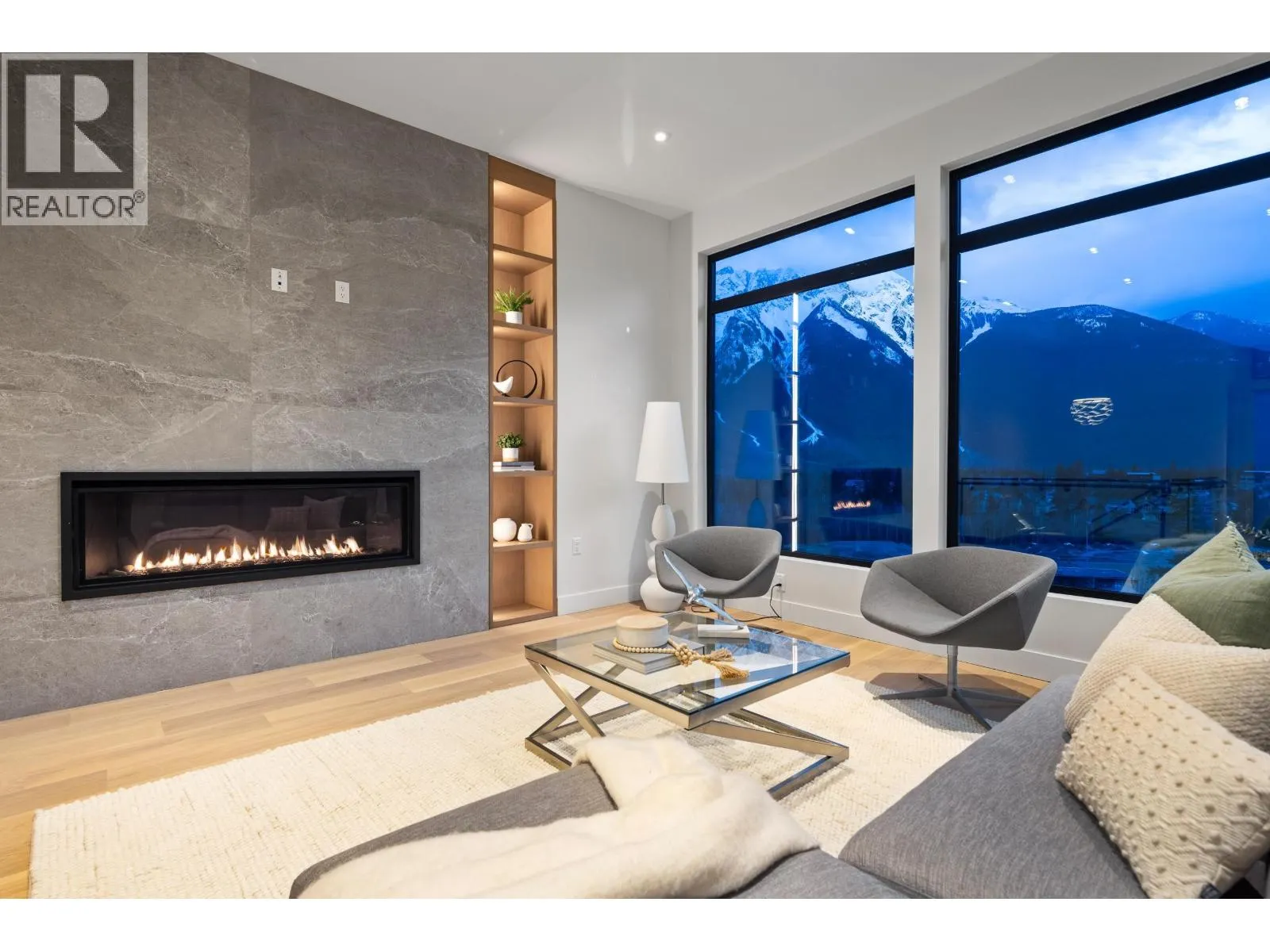 7683 CERULEAN DRIVE