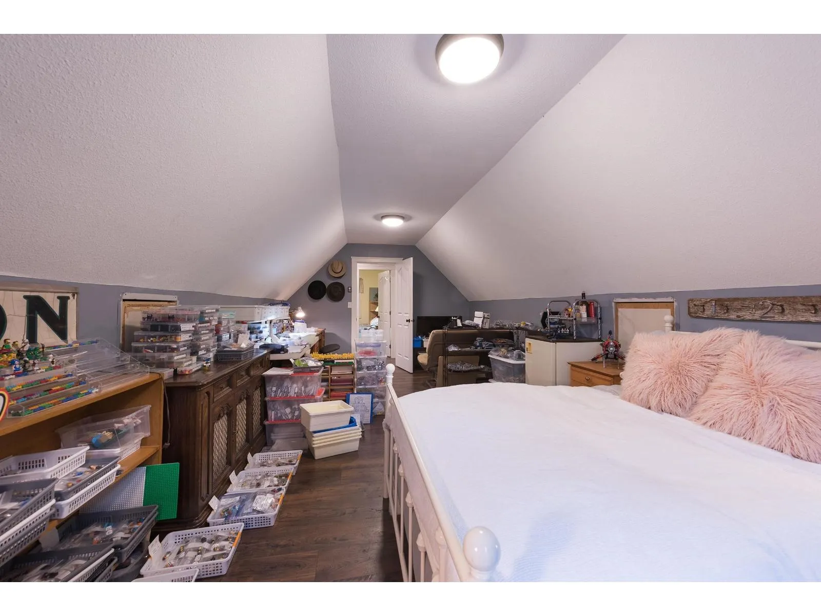 52394 YALE ROAD|Rosedale