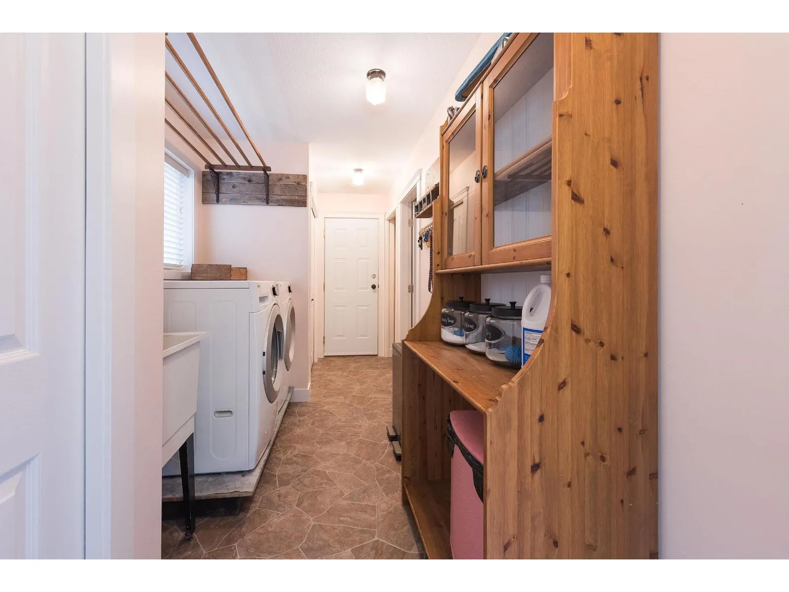 52394 YALE ROAD|Rosedale
