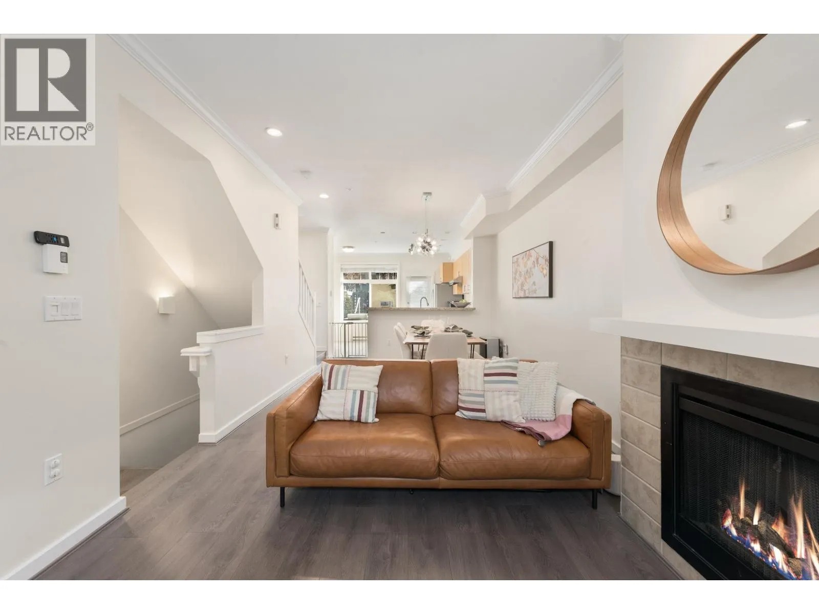 319 W 59TH AVENUE