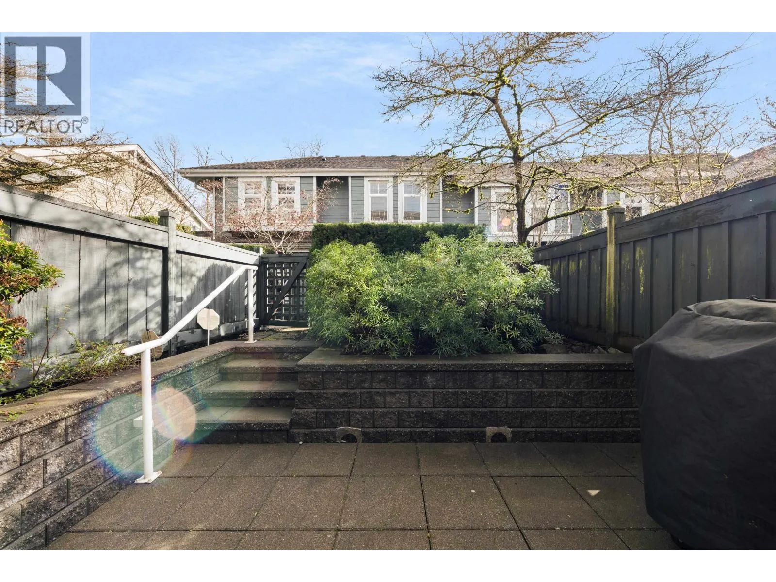 319 W 59TH AVENUE