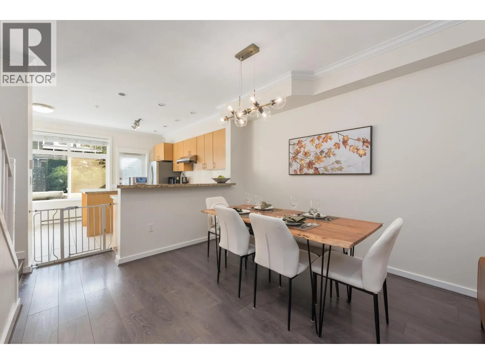 319 W 59TH AVENUE