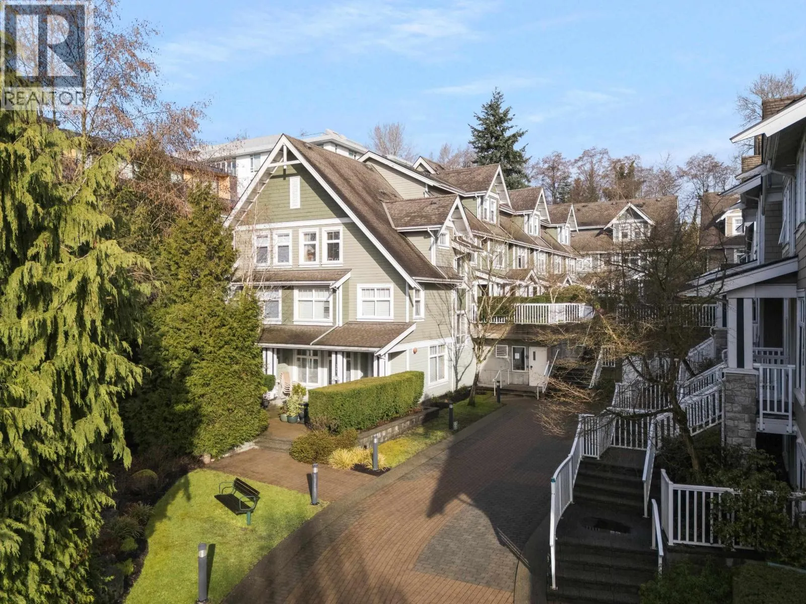 319 W 59TH AVENUE