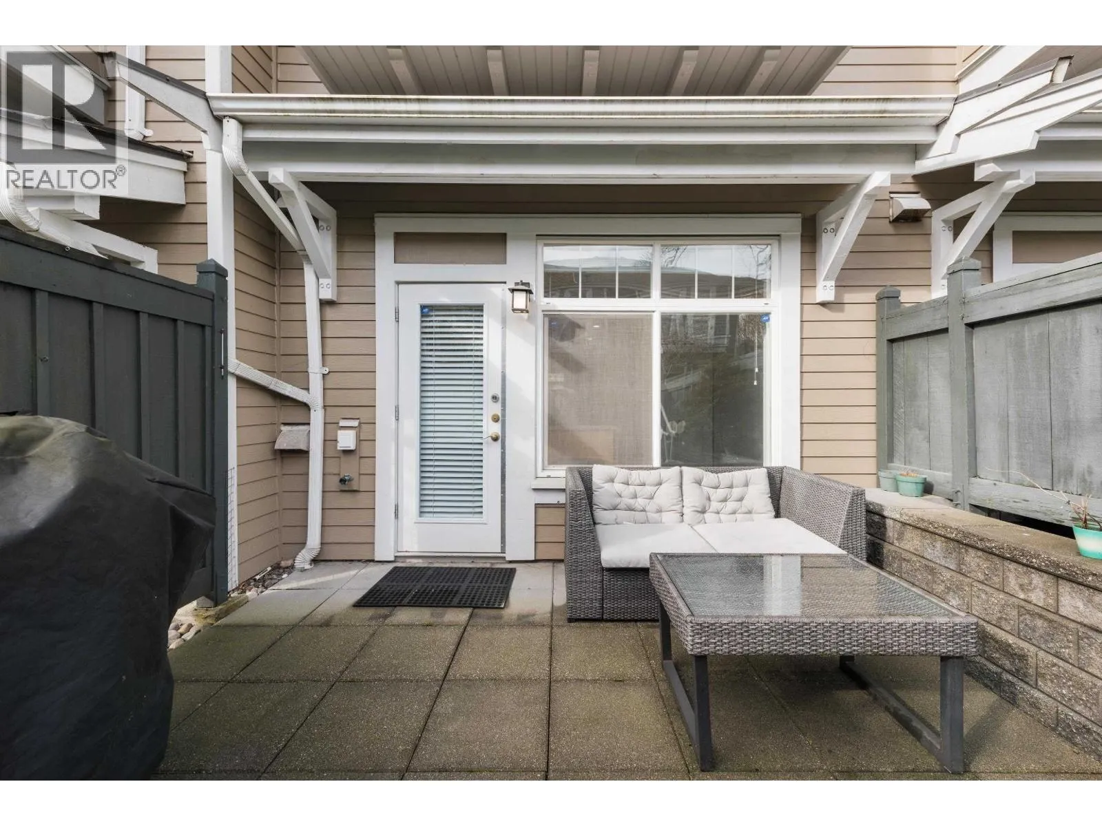 319 W 59TH AVENUE
