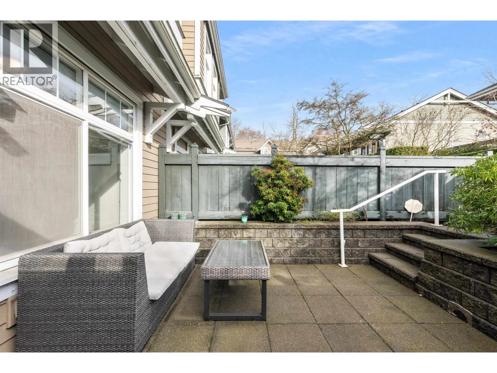 319 W 59TH AVENUE