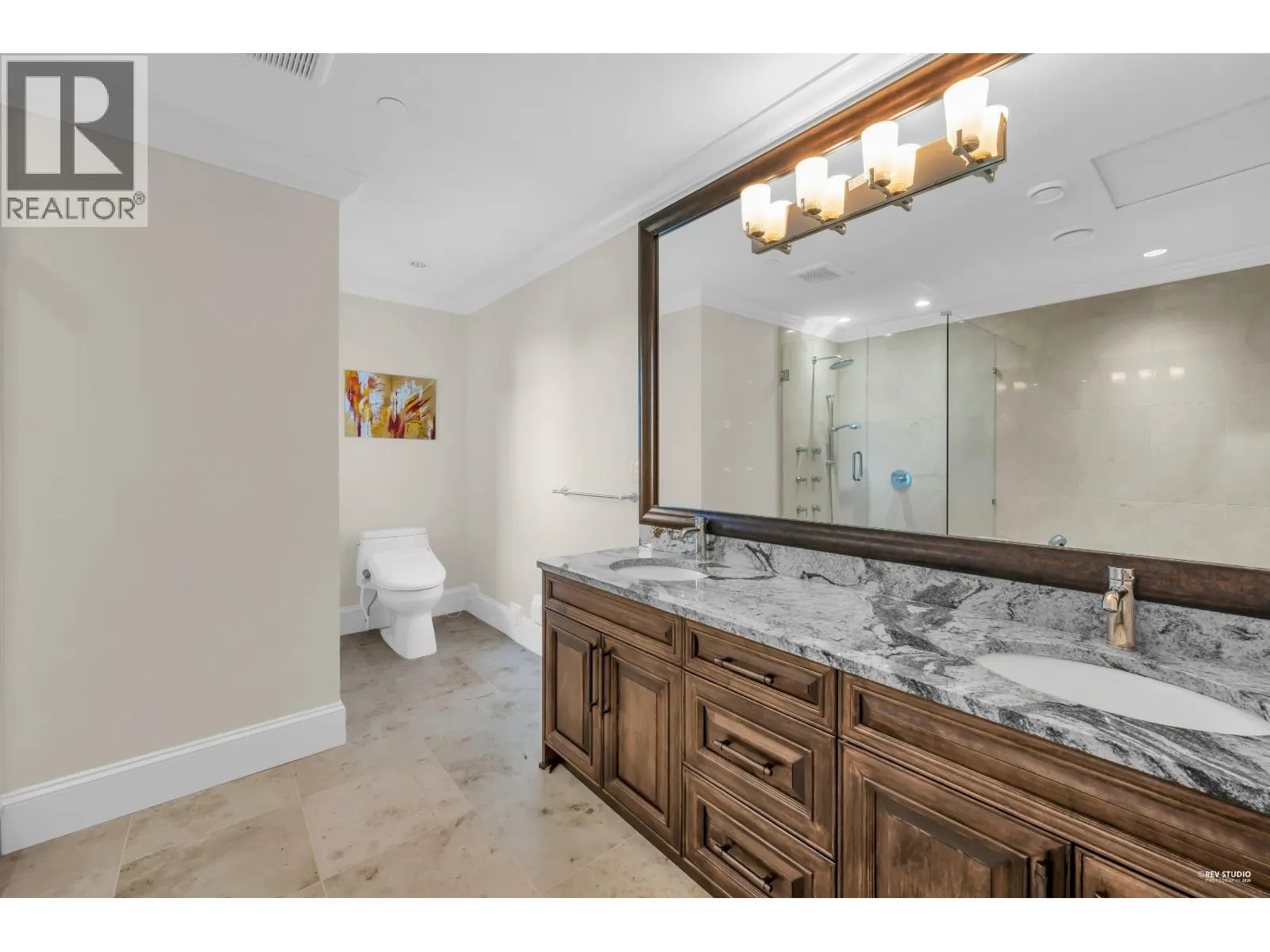 1118 CRESTLINE ROAD