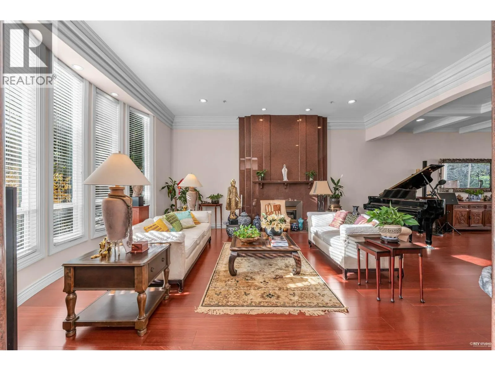 1285 W 47TH AVENUE