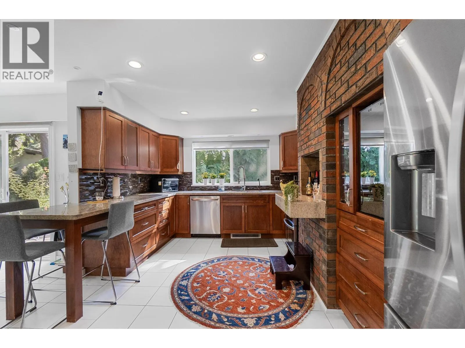 815 E 29TH STREET