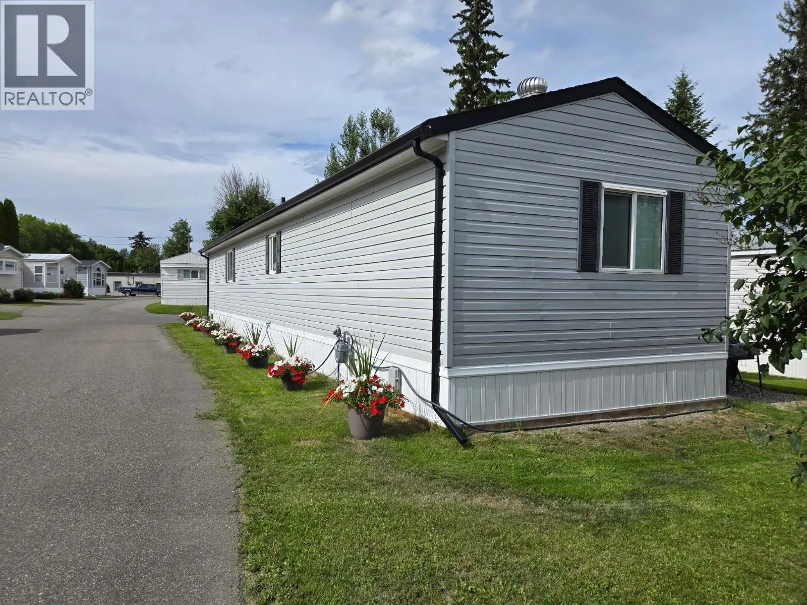 90 684 NORTH FRASER DRIVE