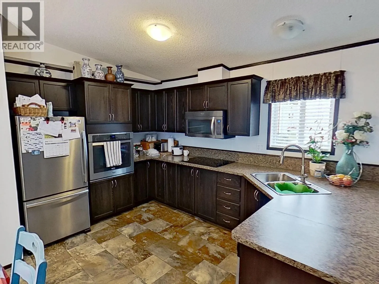 90 684 NORTH FRASER DRIVE