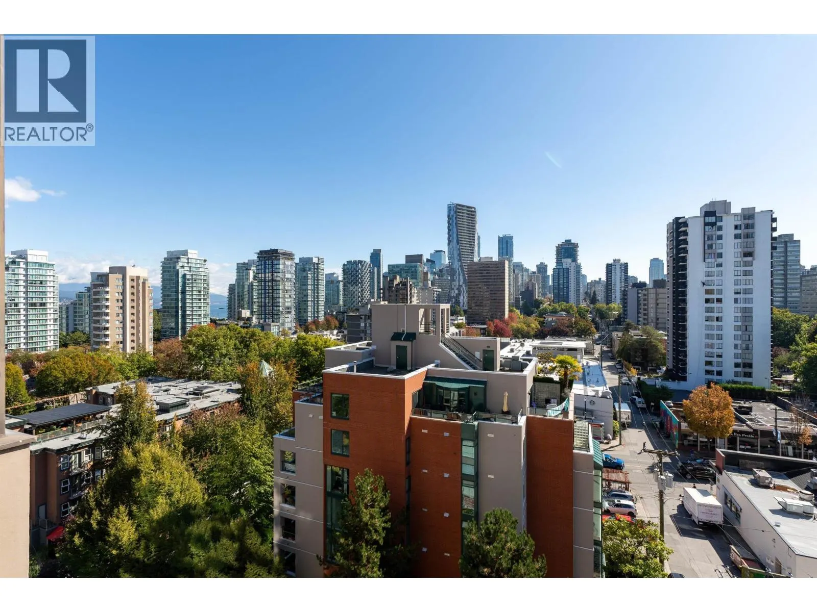 1001 1860 ROBSON STREET