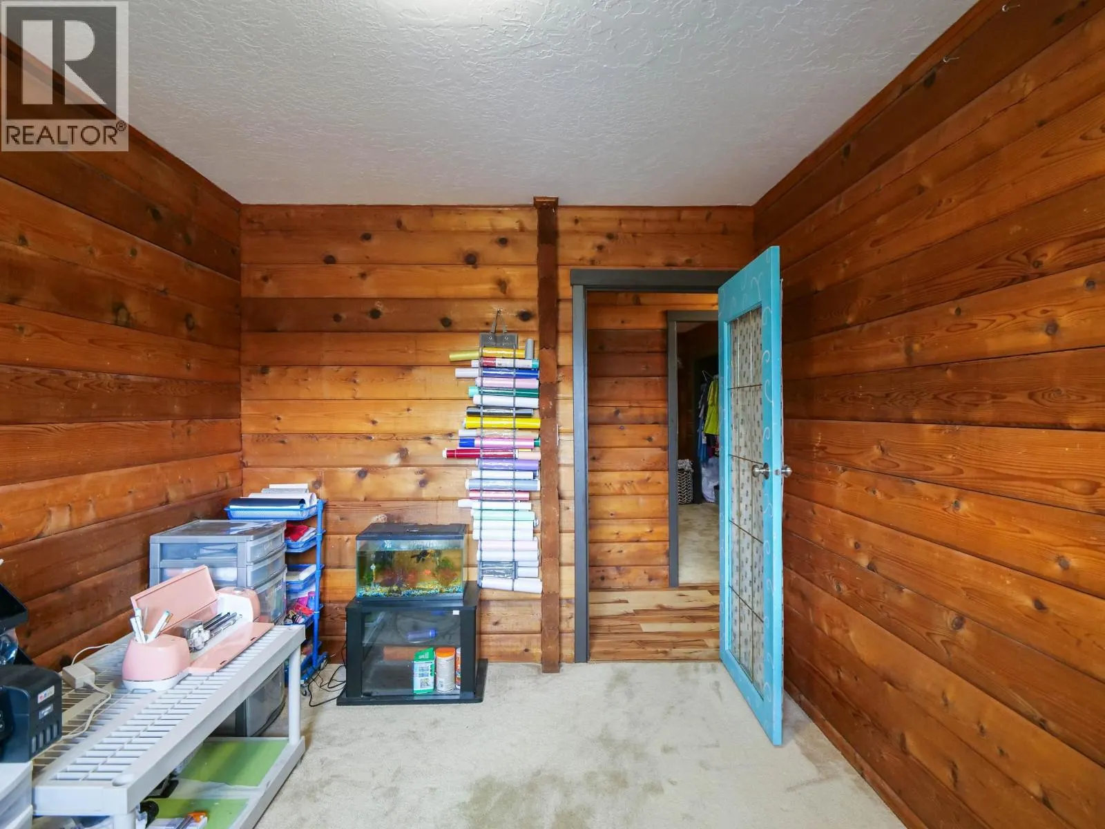 1344 LAKEVIEW DRIVE