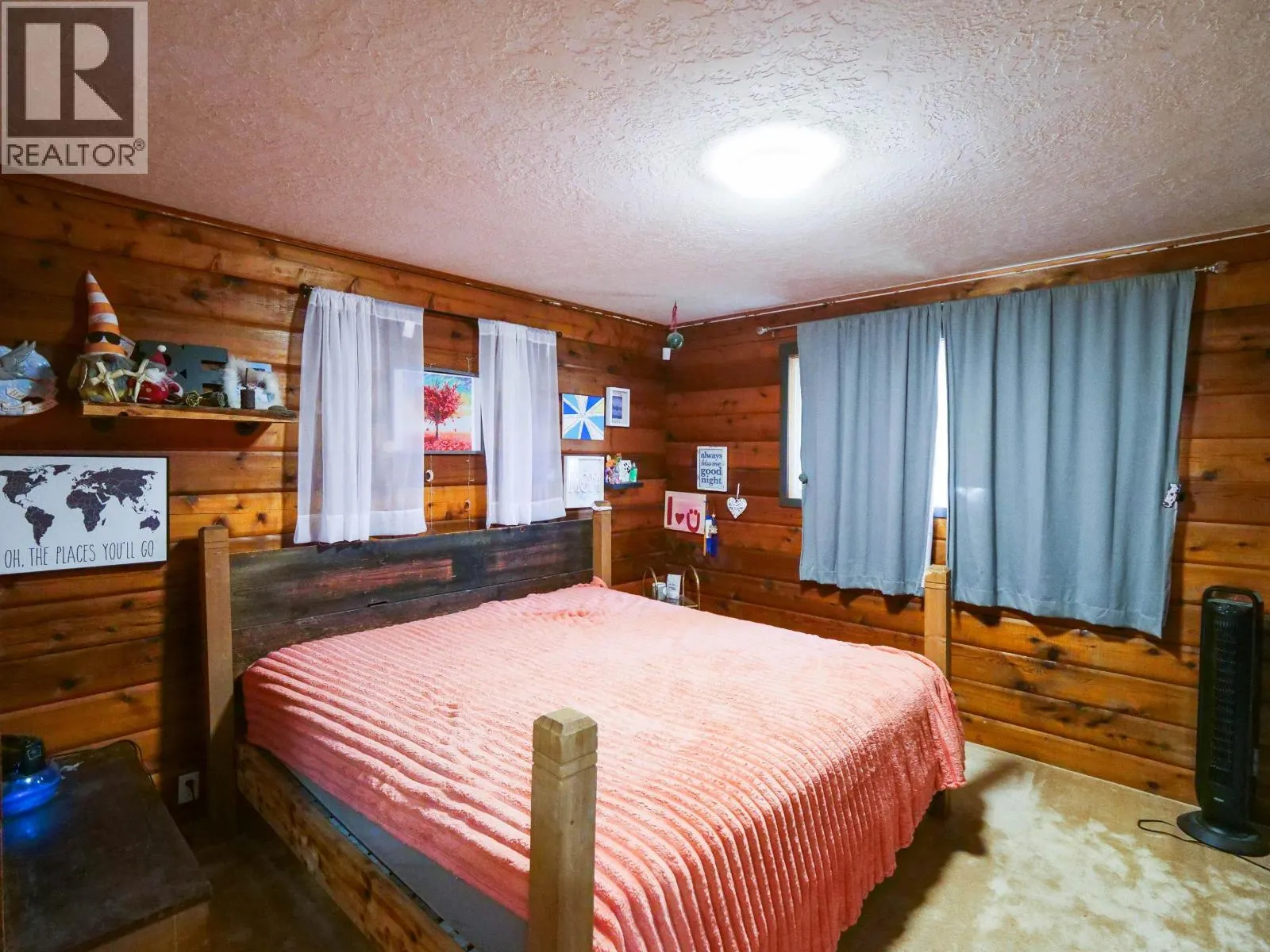 1344 LAKEVIEW DRIVE