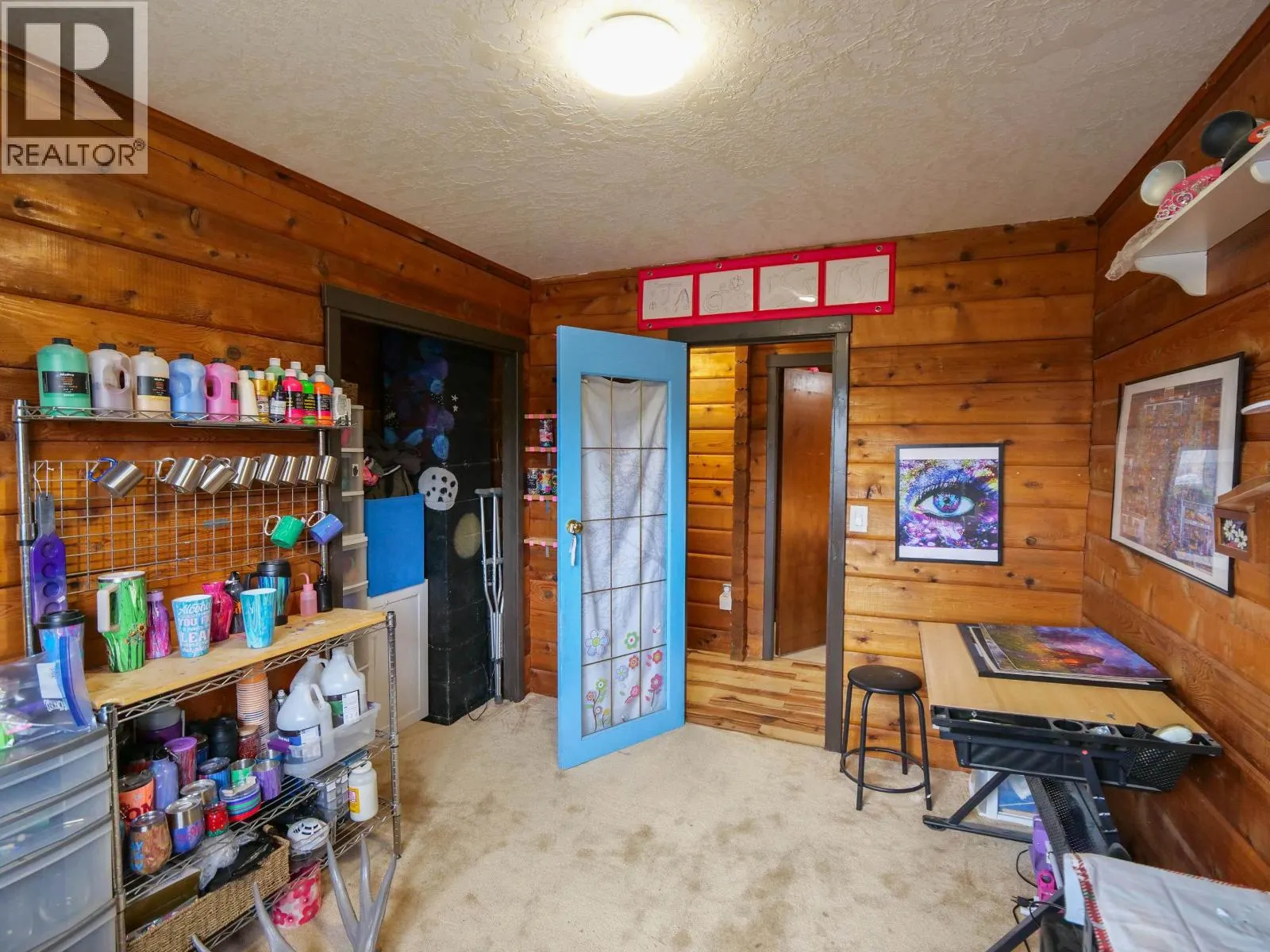 1344 LAKEVIEW DRIVE